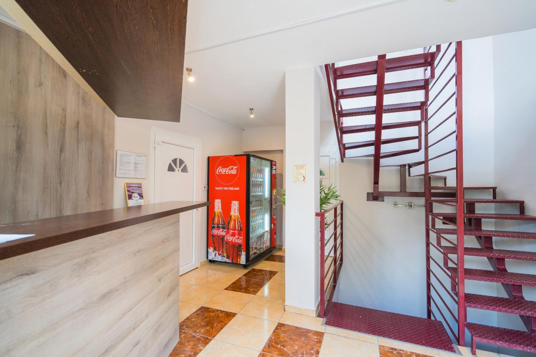 Riviera Apartmanhaz Шіофок Екстер'єр фото