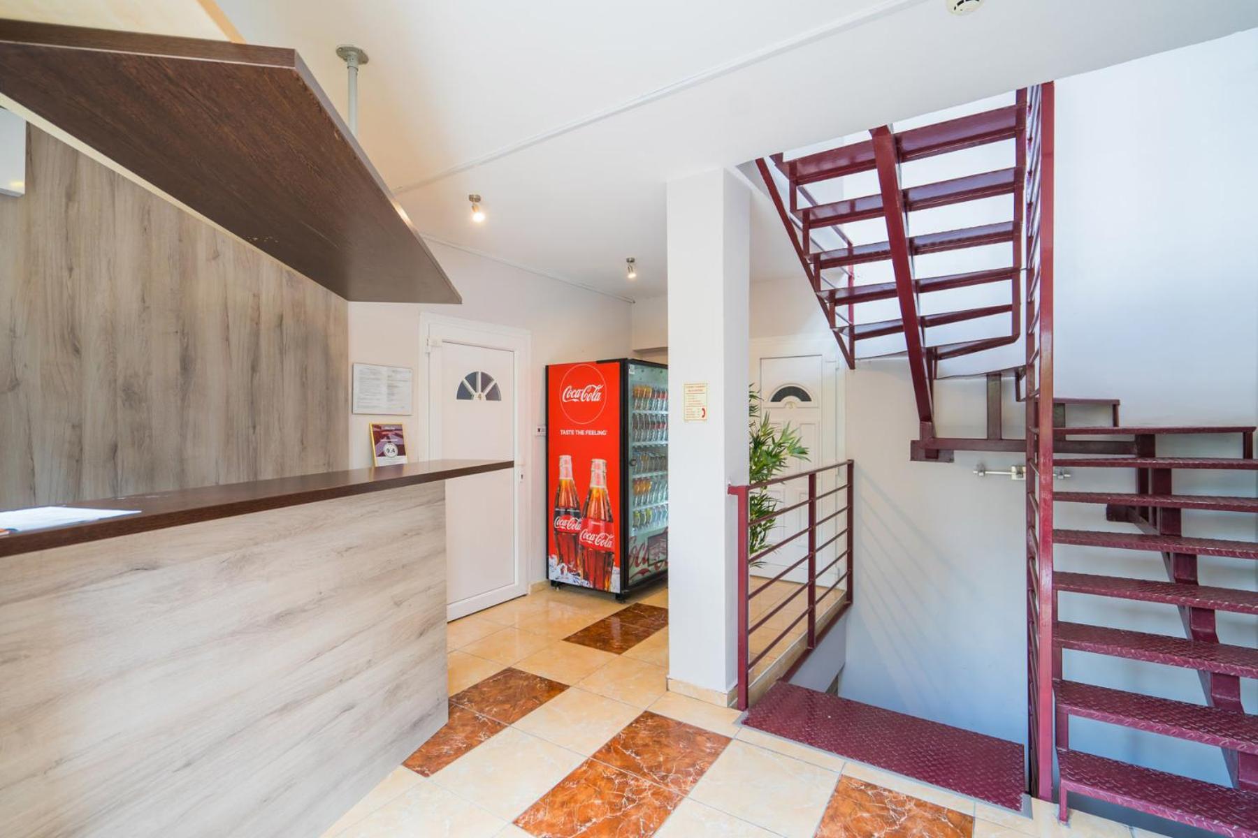 Riviera Apartmanhaz Шіофок Екстер'єр фото